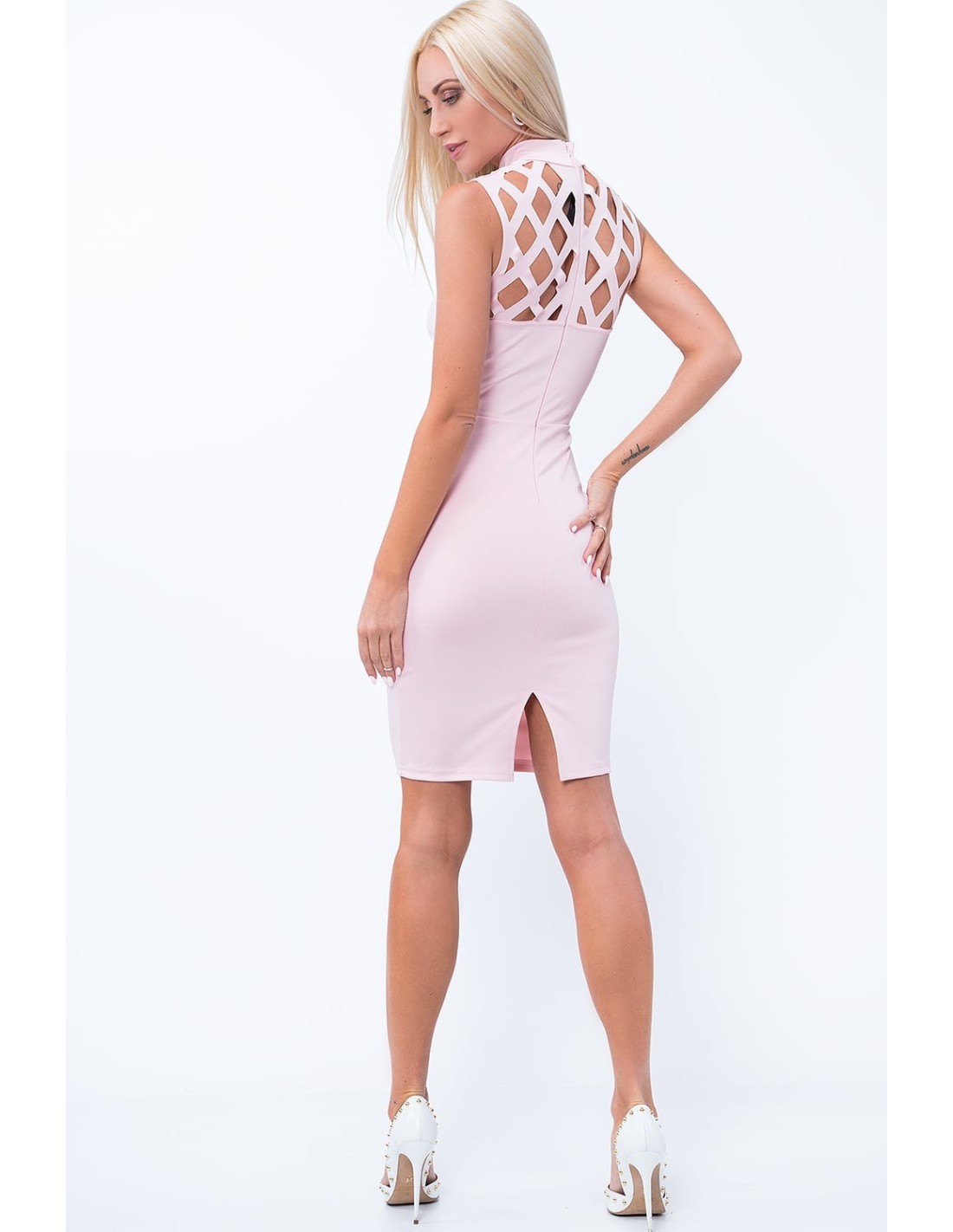 Dress with an openwork neckline, light pink ZZ202 - Online store - Boutique